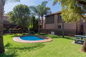 Townhouse For Sale in Brentwood Park