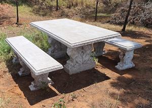 XL RECTANGULAR TABLE SET WITH 2 STRAIGHT BENCHES WITH LION FEET