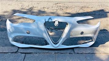 Alfa Romeo Giulia bumper