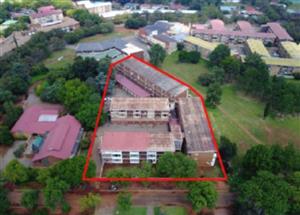 Apartment For Sale in Vanderbijlpark CW 1