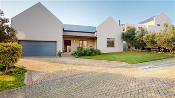 Stunning short term semi furnished 3-bed, 2-bath home in Val du Charon Estate