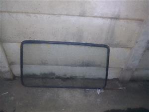 Golf 1 back glass
