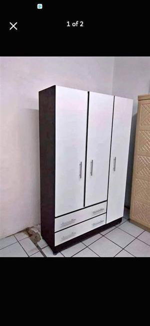 Brand new super wood wardrobe on crazy special cash on delivery