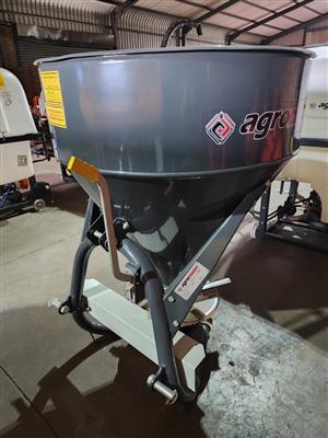 New 350ltr Agromaster F/Spreaders