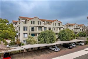 Apartment For Sale in Paulshof