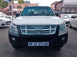 2012 ISUZU D-TEQ KB250