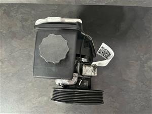 Mercedes M271 Kompressor C180 - C200 Power Steering Pump