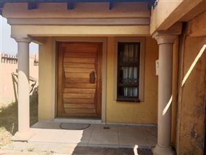 House For Sale in Diepkloof