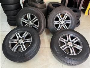 Toyota Fortuner,Hilux 17 inch-fitted with a Continental CrossContact H/T tyre 