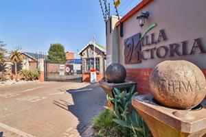 Apartment For Sale in Brentwood Park