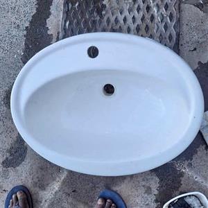 Hand wash basin 61x40cm