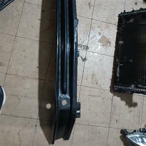 Mercedes-Benz metris stiffener 