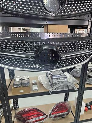Mercedes Benz W447 Diamond Grille