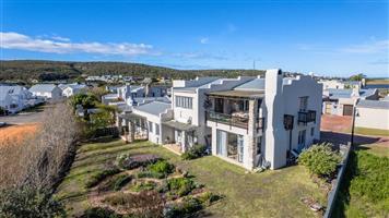 Exclusive Coastal Retreat in Tollas Oord – Space, Style & Potential