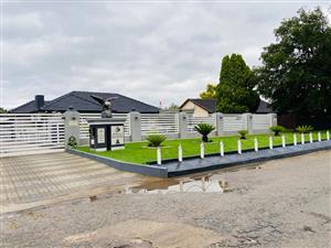 Top billing material house for sale immaculate for sale n ARCON PARK, VEREENIGING