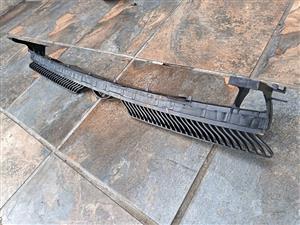 VW TIGUAN FRONT INNER BUMPET MOUNTING BRACKET/CRADLE /PLATIC STIFFENER  AVAILABLE FOR SALE