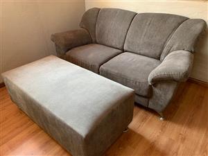 Couch + ottoman
