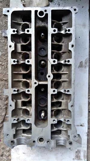 Ford fiesta cylinder head