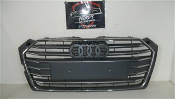 Audi A4 (B9) grille with chrome