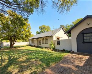 House For Sale in Henley On Klip