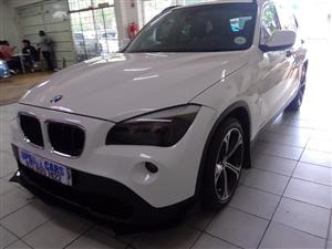 2009 BMW X1 18I SDRIVE WHITE 1SERIES  SUNROOF PETROL  100.000KM  LEATHER INTERIOR AUTOMAT
