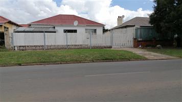 House For Sale in Regents Park