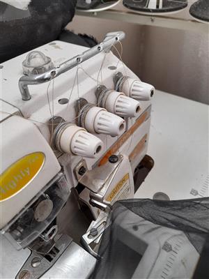 Overlocker sewing machine 5 thread 