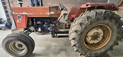 1990 MASSEY  290 2X4