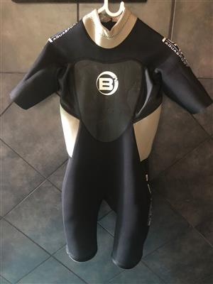 Aquasport wet suit