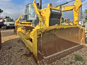 Shantui SD32 dozer