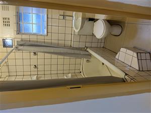 One bedroom cottage... Safe quiet..