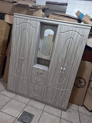 Brand new wardrobe on crazy special cash on delivery