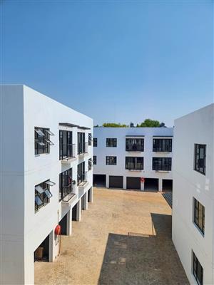 Apartment Rental Monthly in Faerie Glen