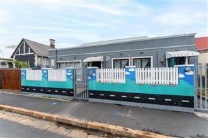 House For Sale in Wynberg Upper
