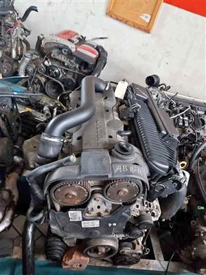 FORD/VOLVO 2.5 PLASTIC INTAKE B5254T ENGINE FOR SALE