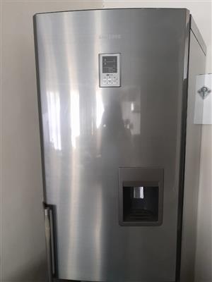 Samsung 430L Fridge/Freezer