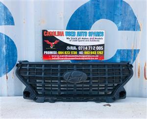 Hyundai Venue radiator grill (no badge and trimming)