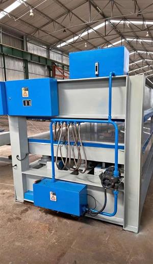 150 ton heating press
