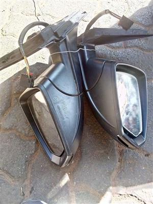 Polo 8 side mirror