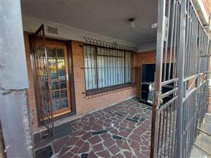 Apartment For Sale in Turffontein