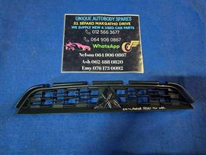 Mitsubishi Outlander Main Front Grill