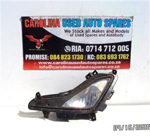 Hyundai Elantra left side foglight and foglight cover (2014-2016)