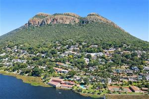 Apartment For Sale in Kosmos