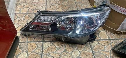 Toyota RAV4 headlight 2013