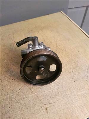 HYUNDAI SANTA FE OR KIA SORENTO POWER STEERING PUMP FORSALE