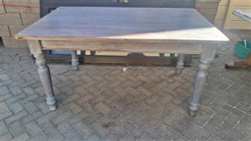 Vintage Patio Table 160 x 105 cm