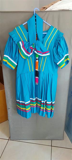 Traditional Clothing (Size 38-40)