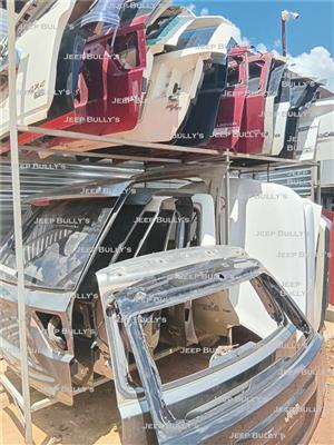 Jeep, Dodge and Chrysler Second Hand Body Panels Available