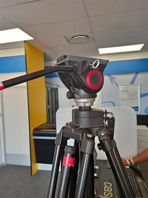 Manfrotto Video Head MVH500AH - Fluid Drag System - Italian Made