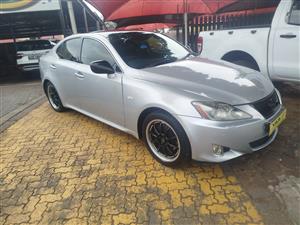 LEXUS IS250